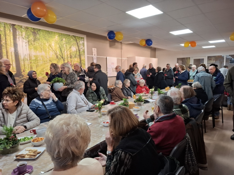 Vrijwilligers bouwen in drie maanden nieuw Inloophuis Biddinghuizen na verdwijnen De Kans